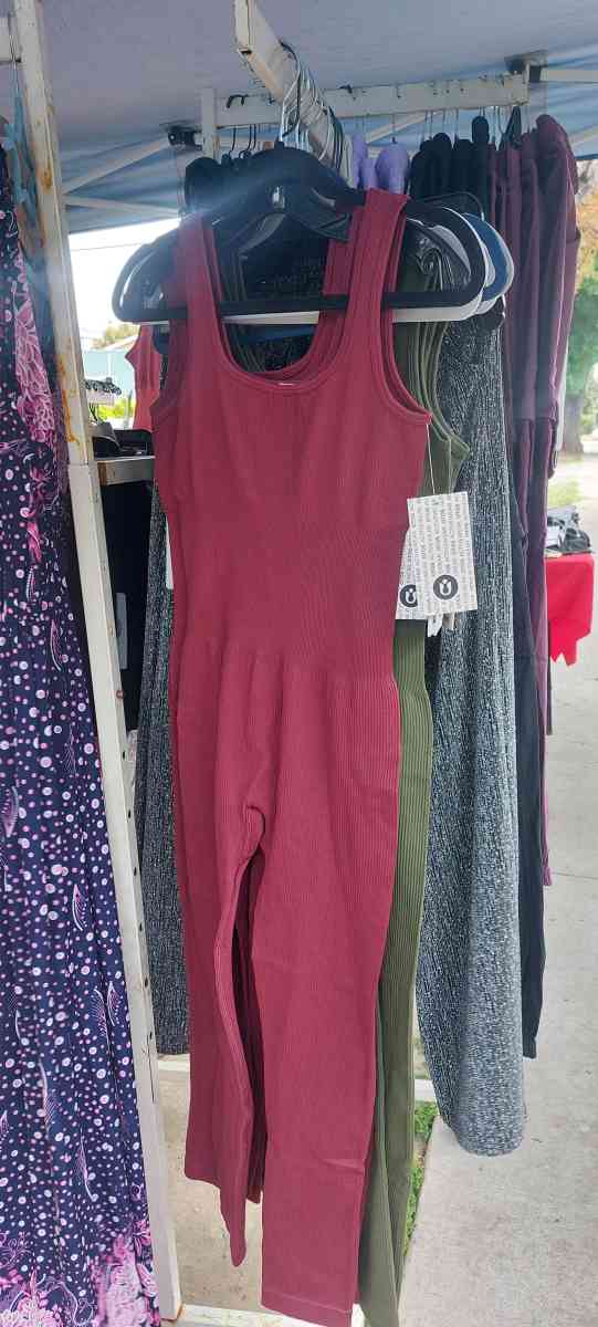 ropa excelente condiciones