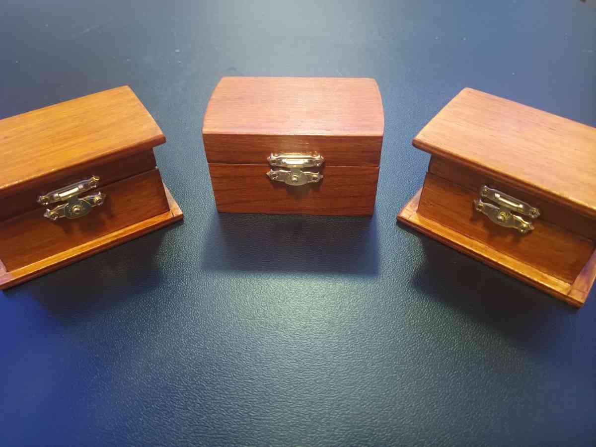 miniature jewelry boxes