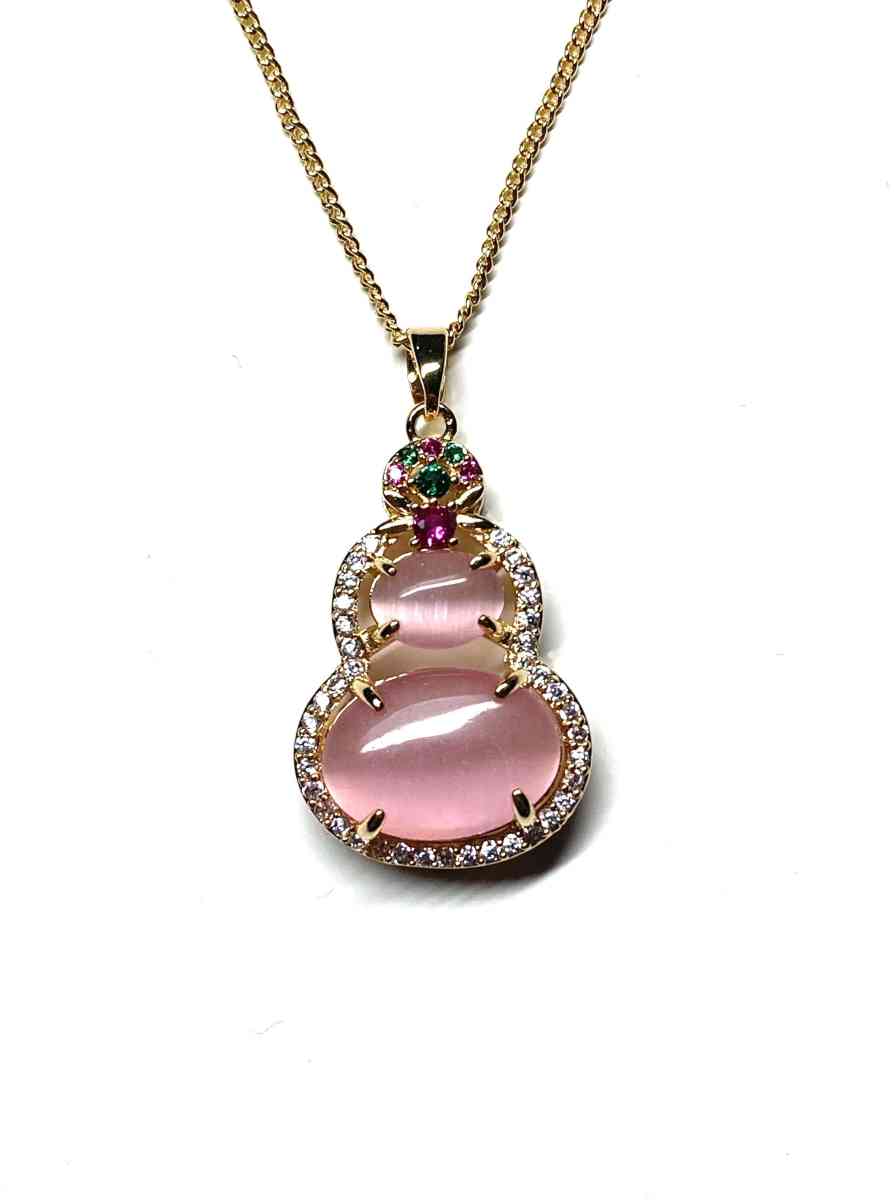 pink Jade jadeite pendant necklace