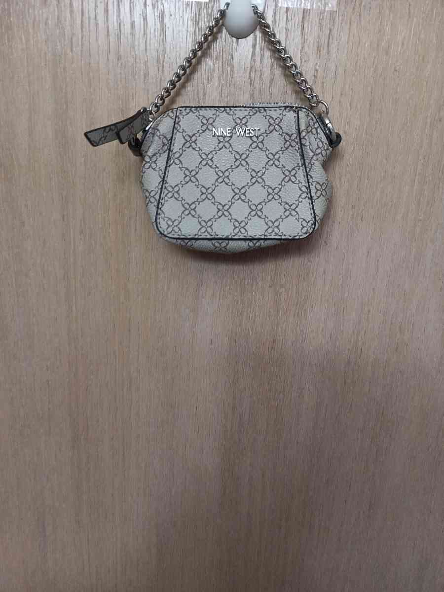 Nine West mini purse adorable