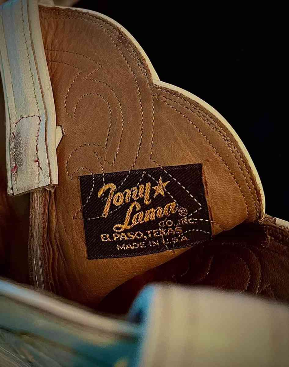 vintage 1989 Tony Lady Lama Boots