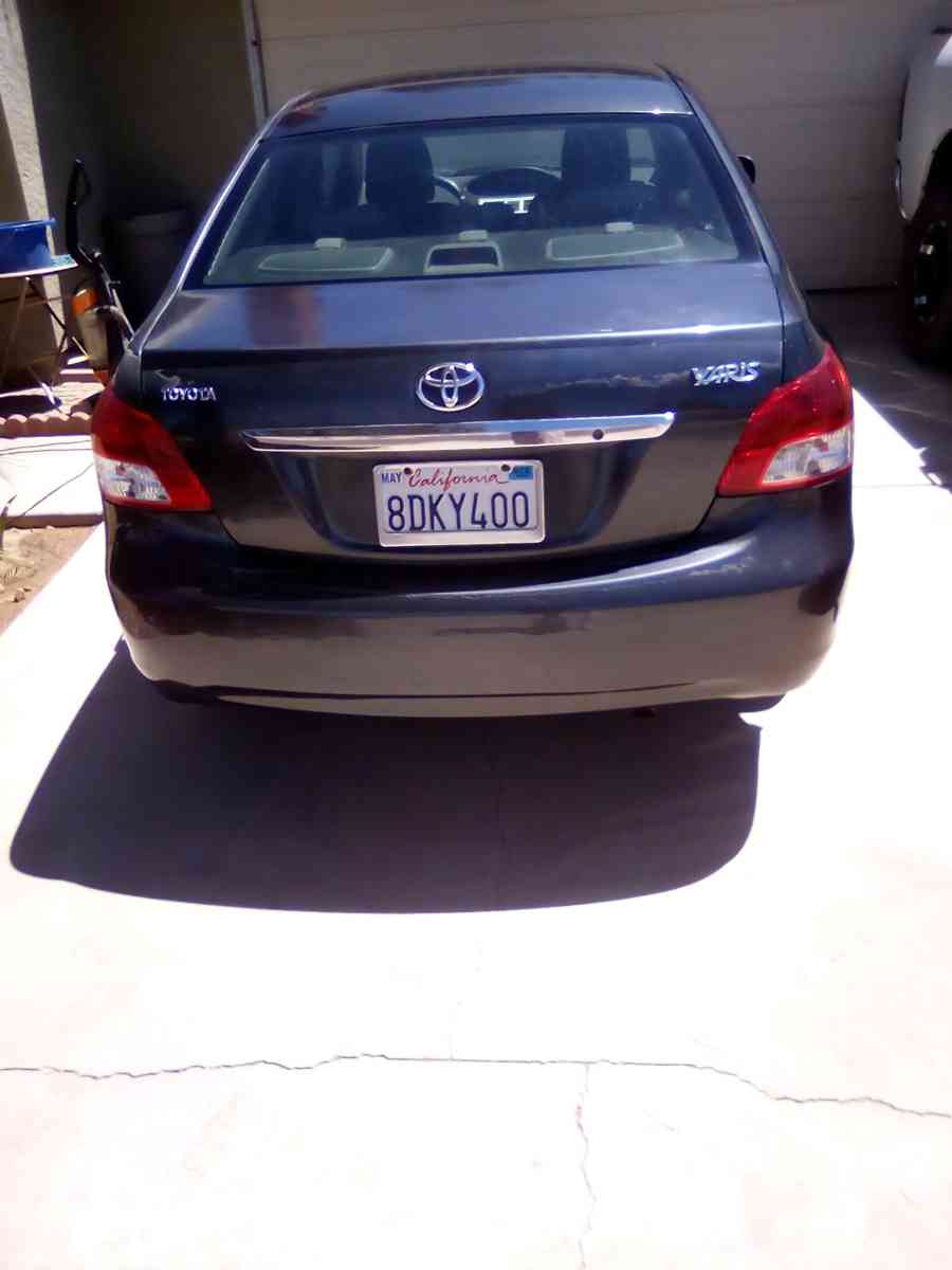 2008 Toyota yaris