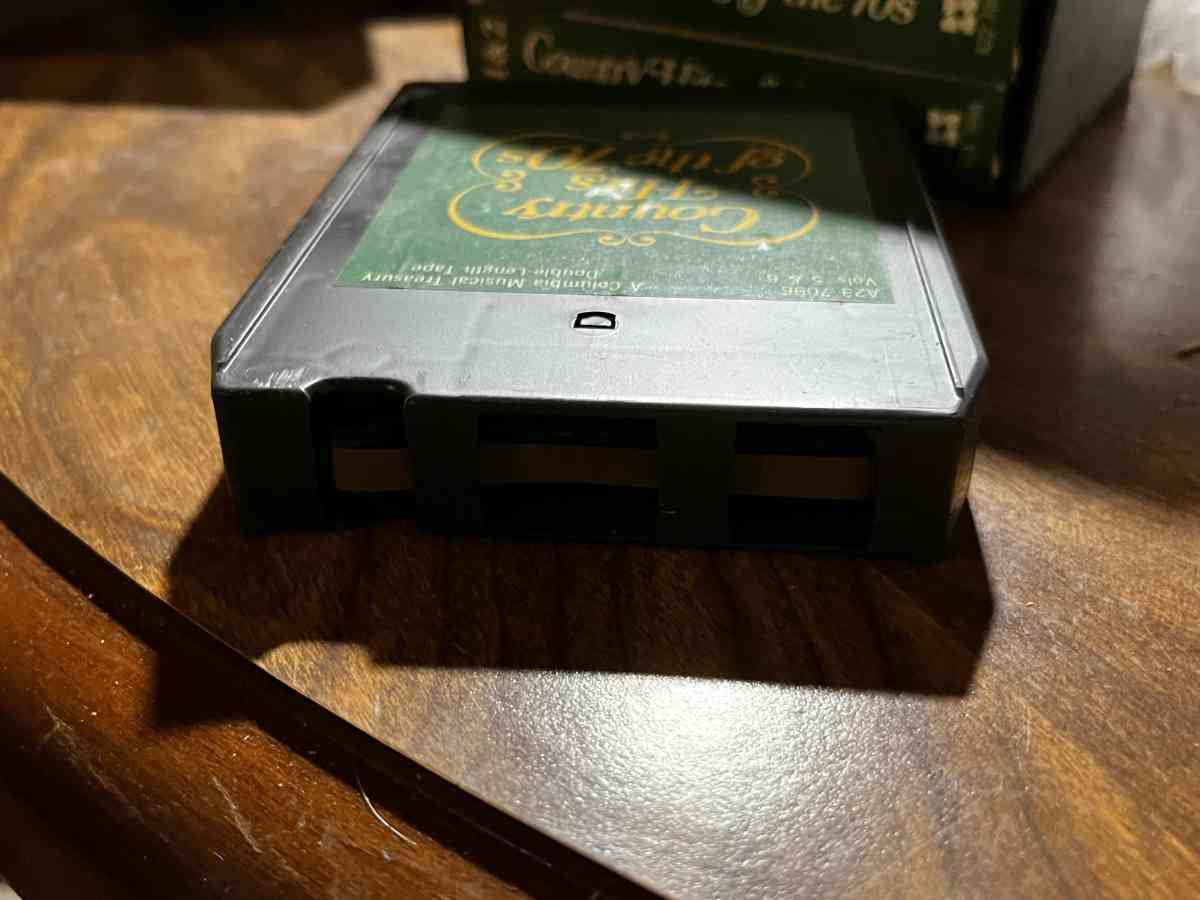 Country Hits of the 70s 8 tracks