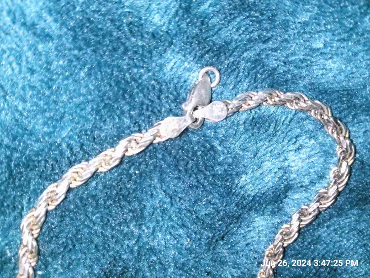 sterling silver bracelet 925made in Italy says in stamp on c
