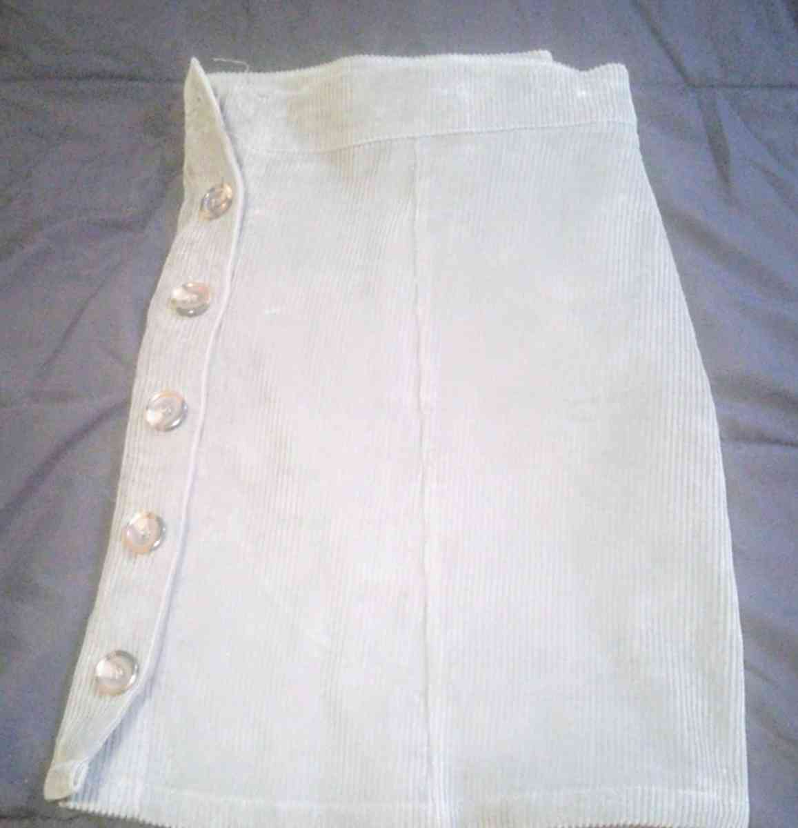 I green corduroy skirt button down the front size extra