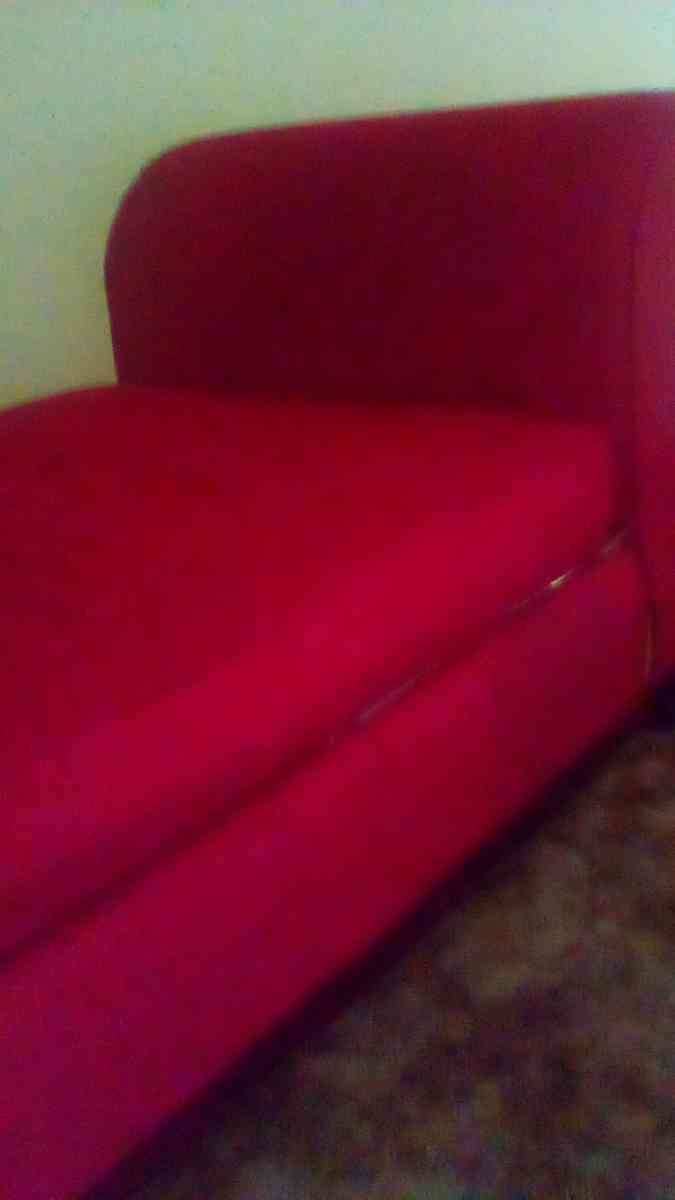 Red Chaise lounge
