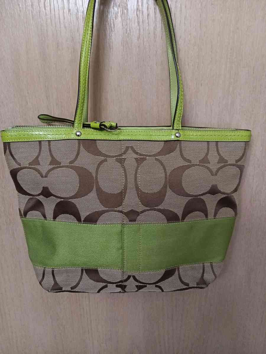 Coach Green leather and beige canvas