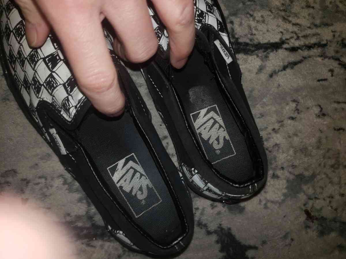 Vans unisex checkered slip on