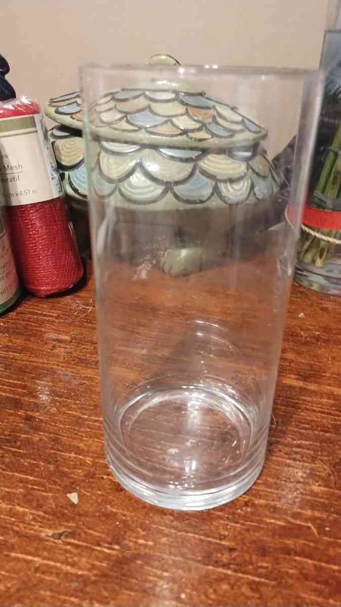 assorted flowers vases