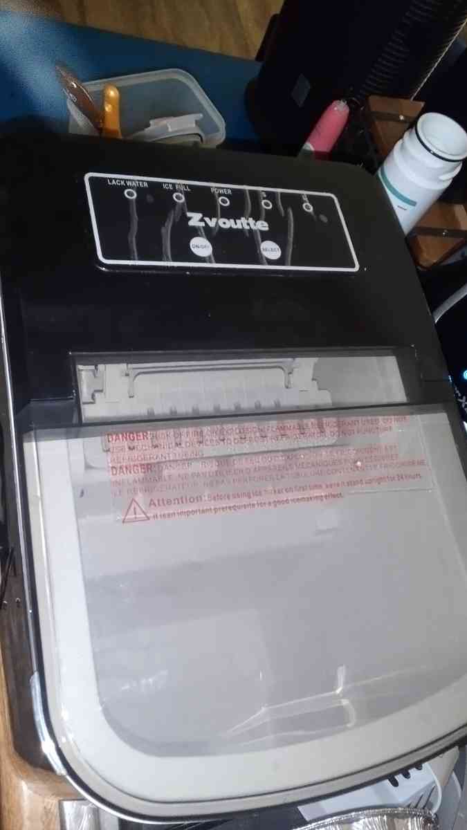 Frigidaire ice maker