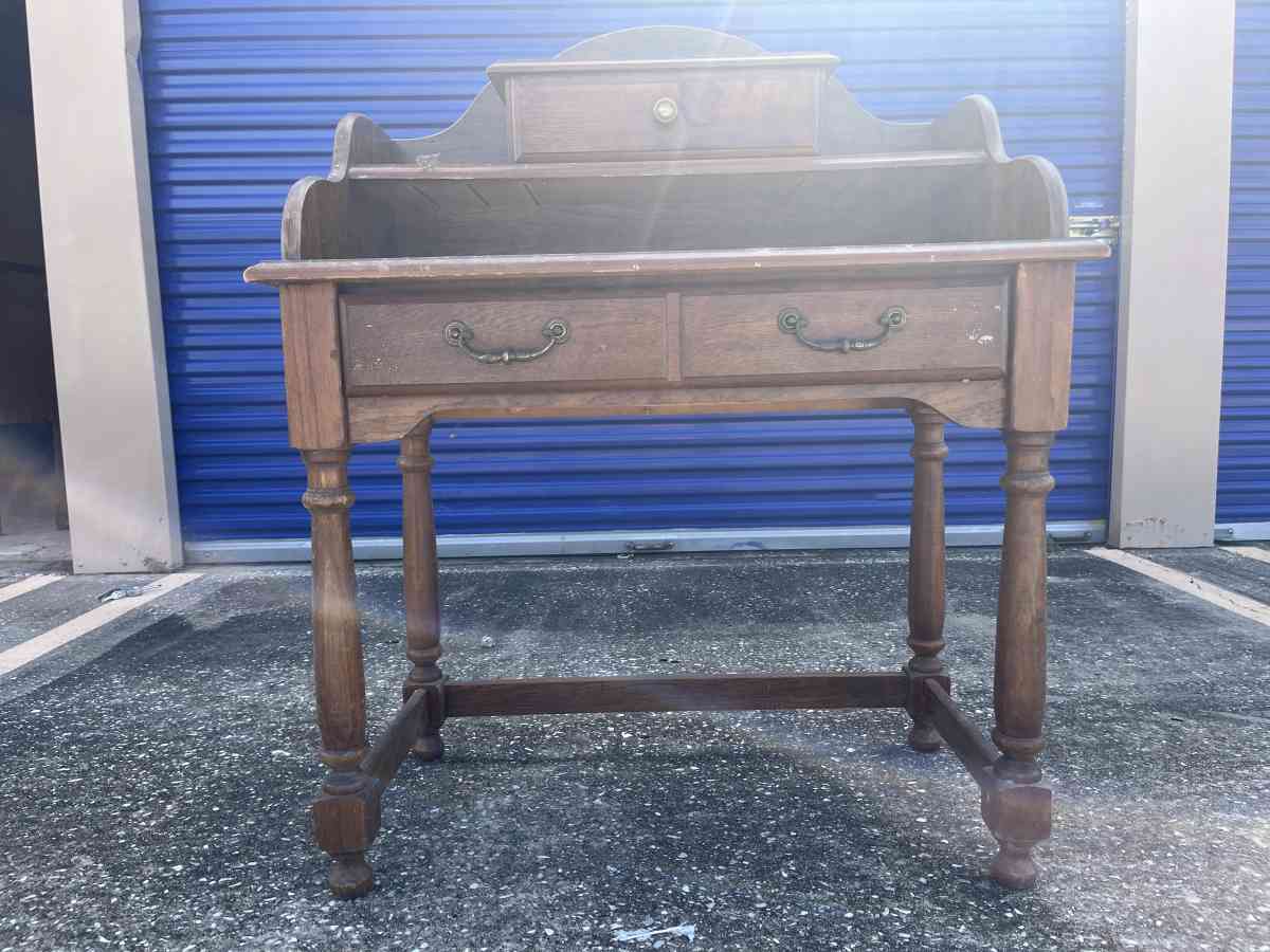 Athens table company Secretary