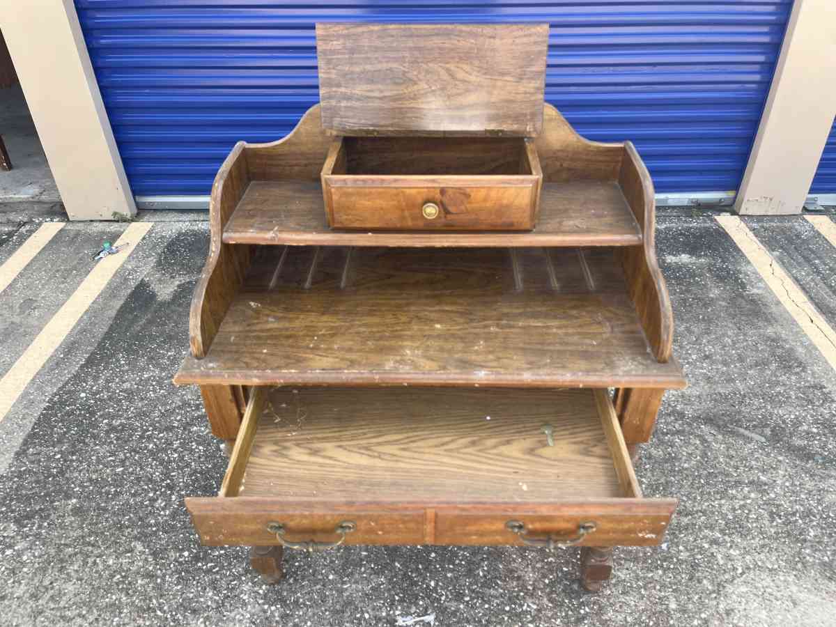 Athens table company Secretary