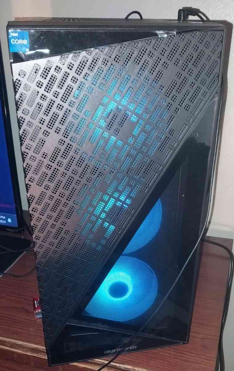 IBUYPOWER 6 Slate Mesh gaming computer