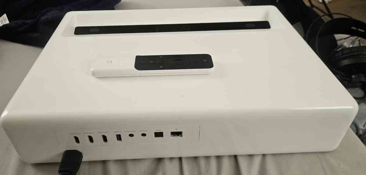 Mi Laser Projector 150 inch with Android 6