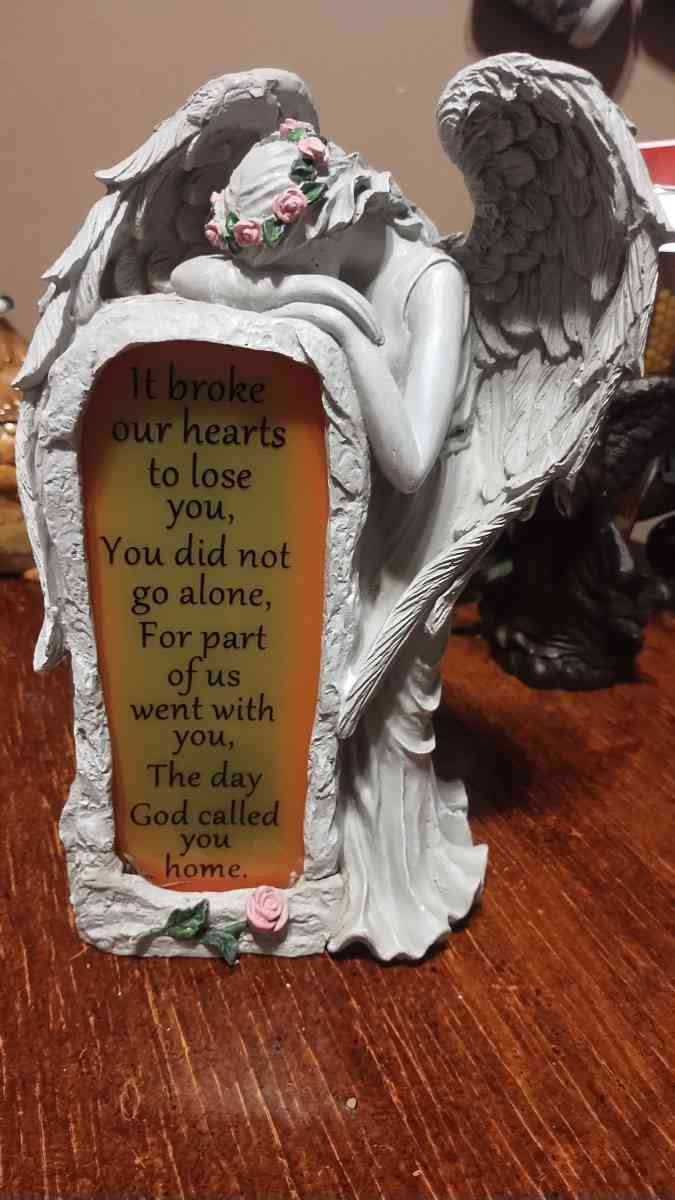 praying Angel on a stone