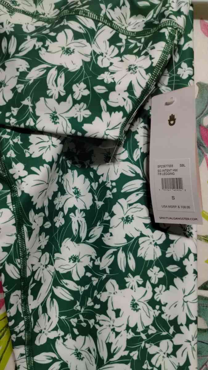 Spiritual Gangster intent leggings