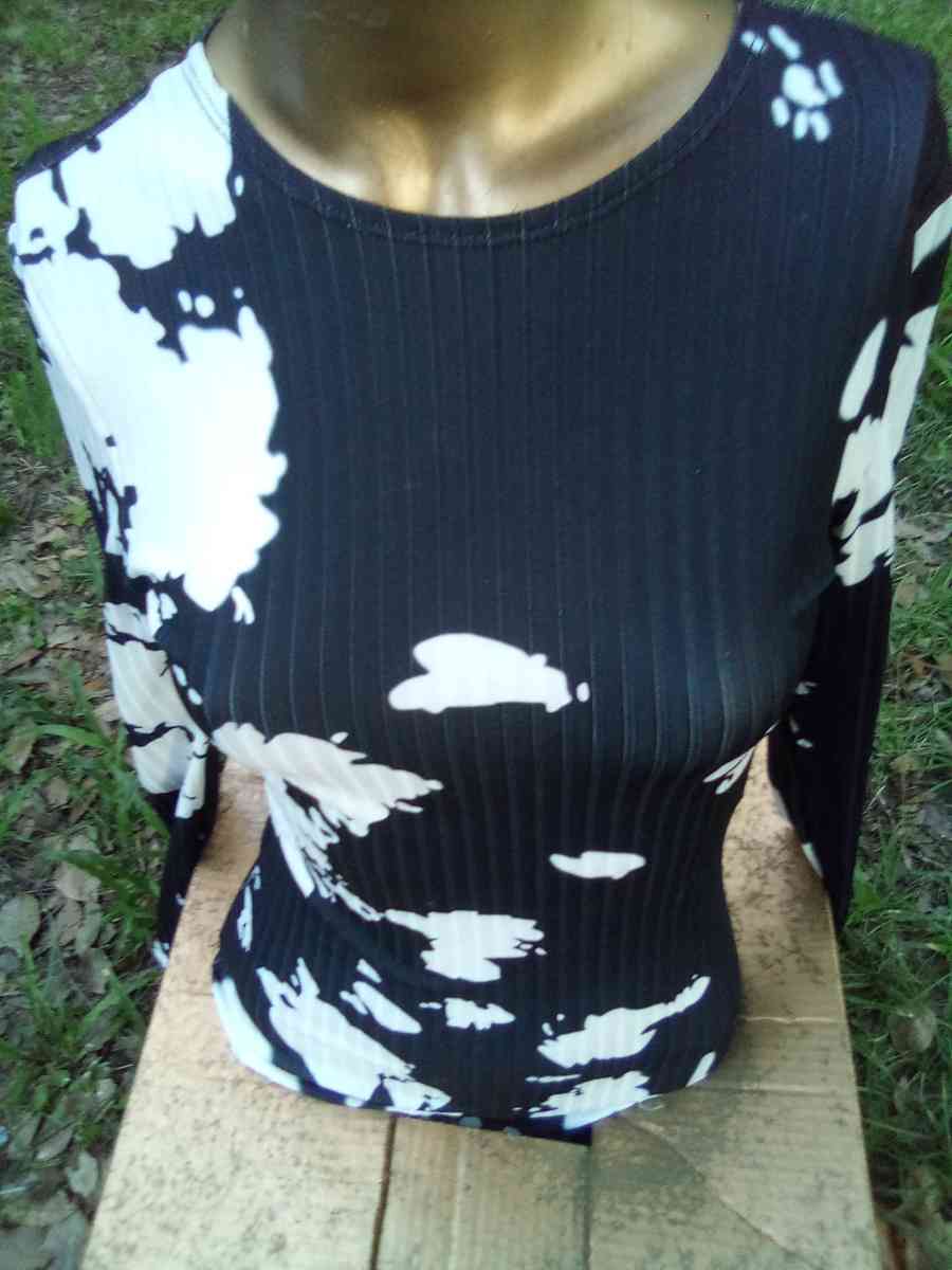 long pant outfit with connecting long sleeve shirt