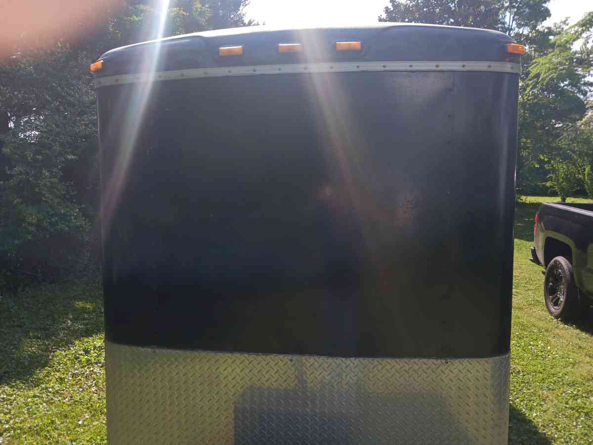 motorcycle trailer with 4 tracks in the floor spare tire