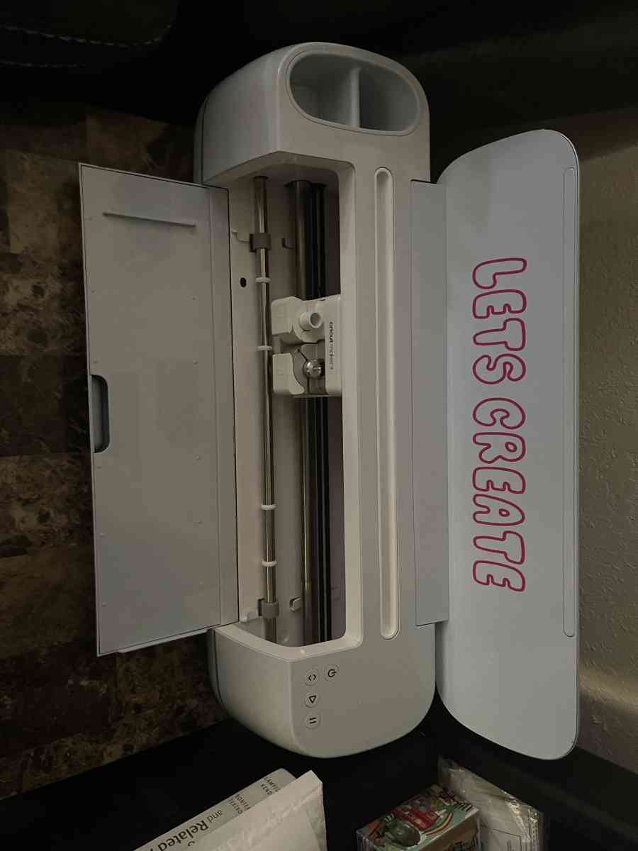 cricut maker 3  vinyl materials