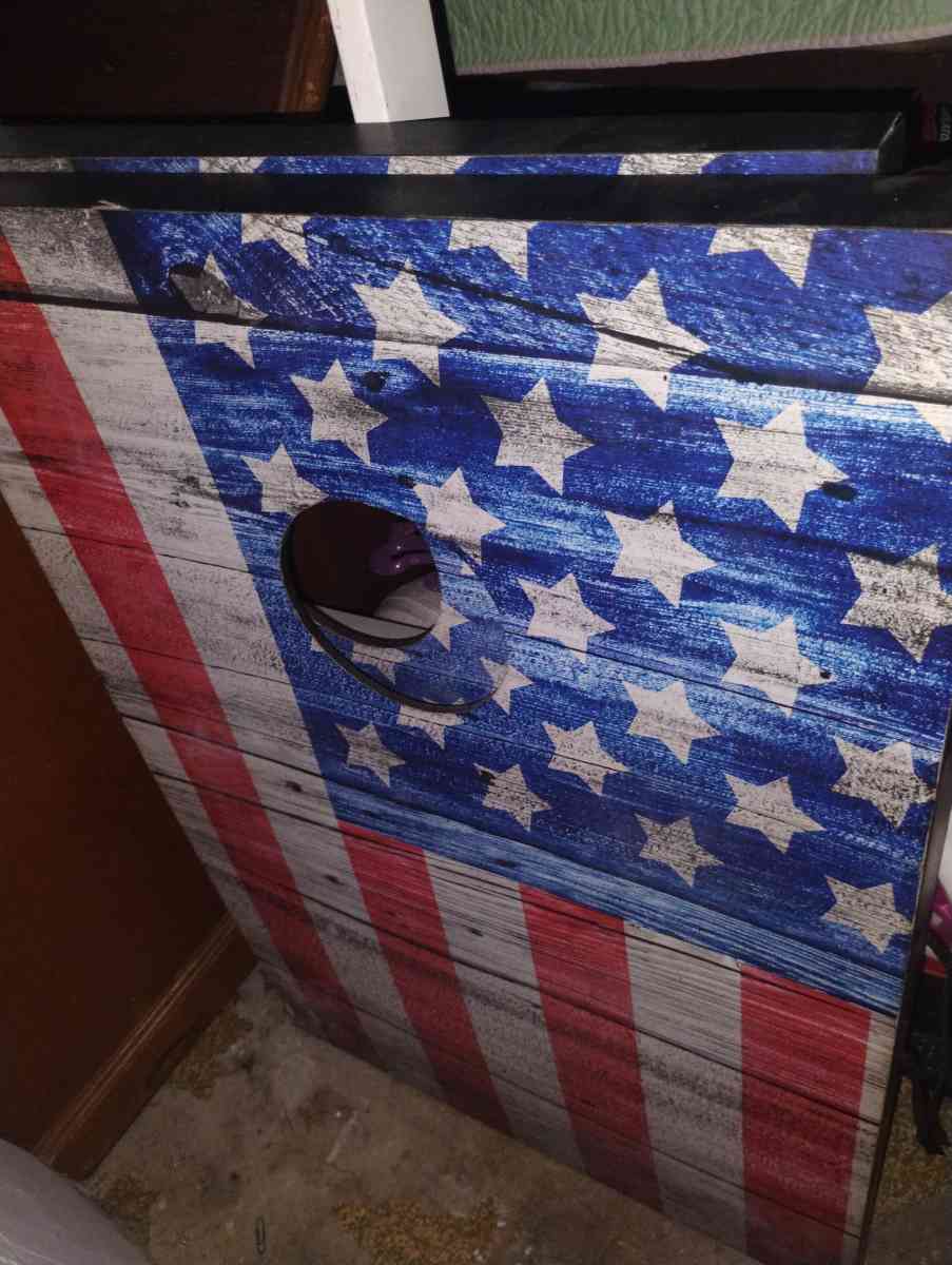 American flag cornhole boards