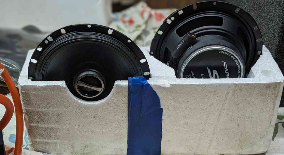 complete Alpine stero system with sub amp and install kit