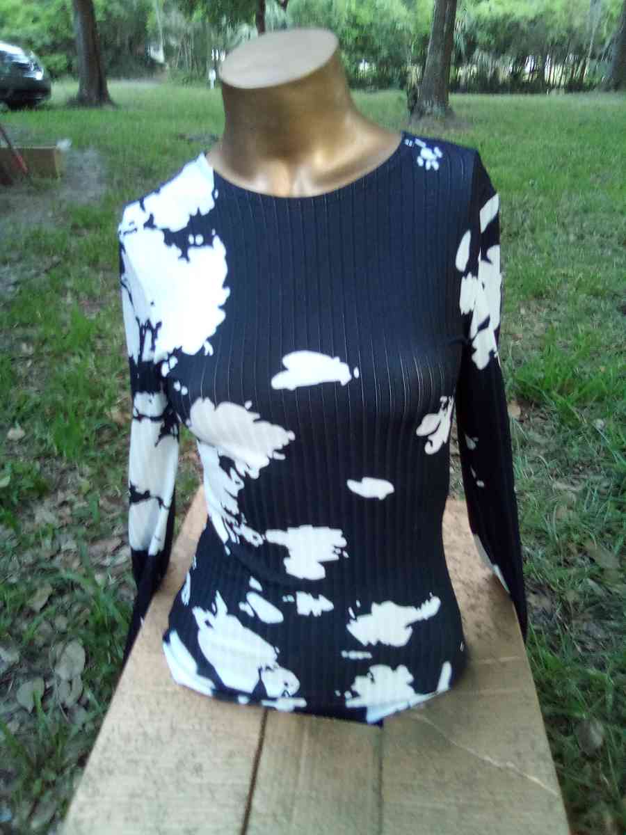 long pant outfit with connecting long sleeve shirt