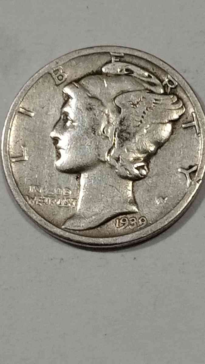 this 1939 Mercury Peace