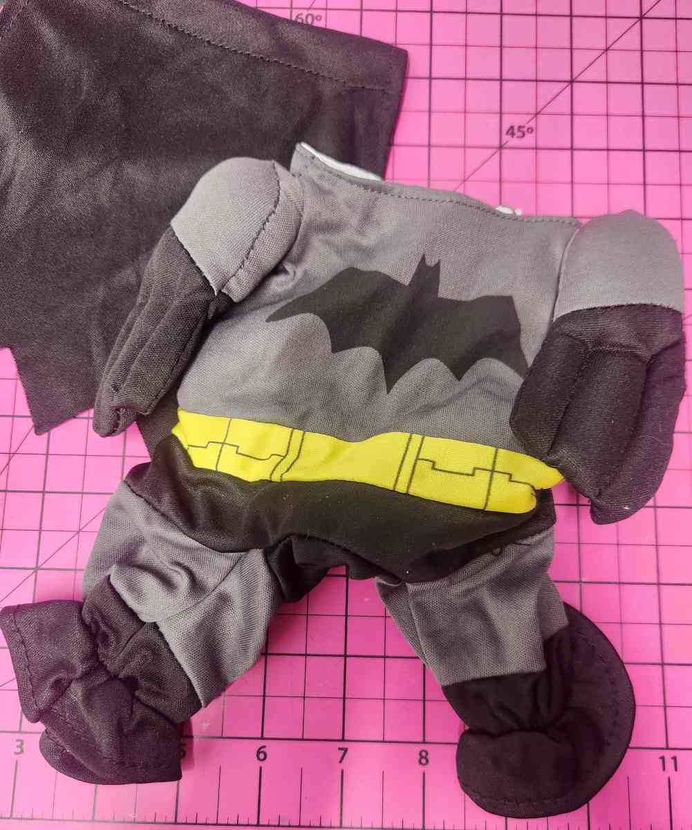 Dog Batman Costume Size S Never Worn