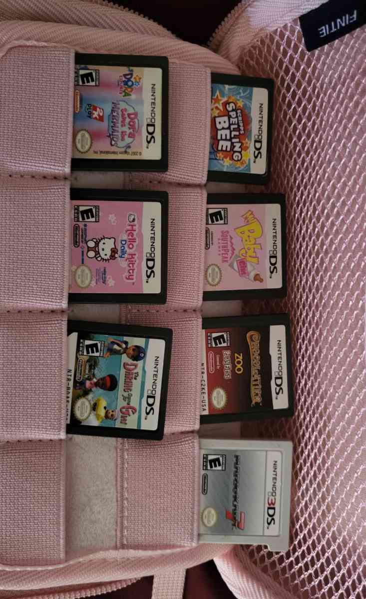 Nintendo 3ds Games 15 each  game and pink case sold separate