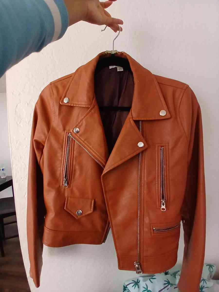 Leather jacket dark brown medium size