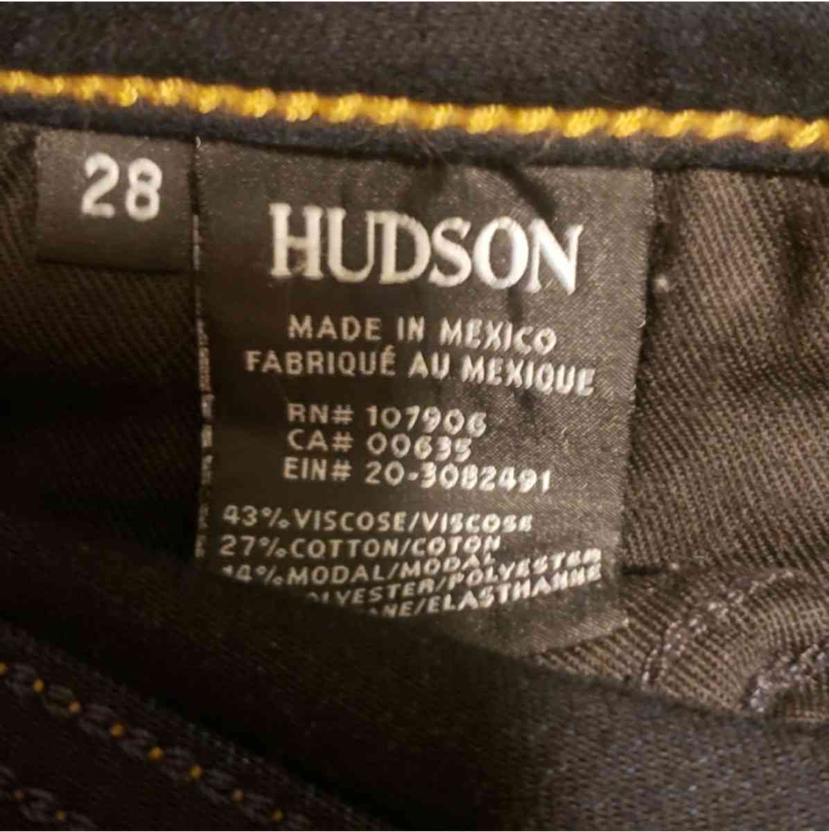 Hudson Nico MidRise Super Skinny Jean Size 28