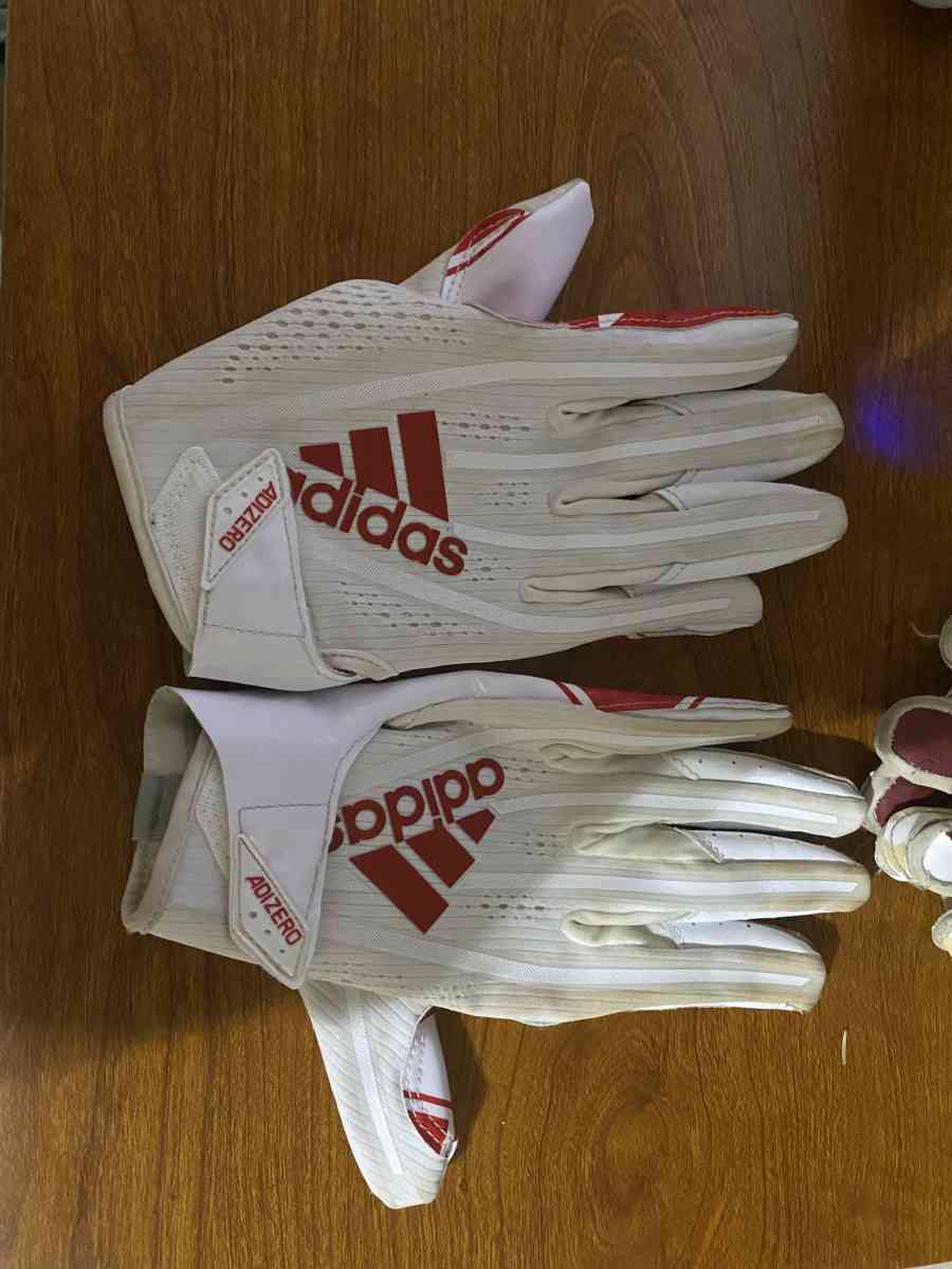 XL game worn Nebraska gloves