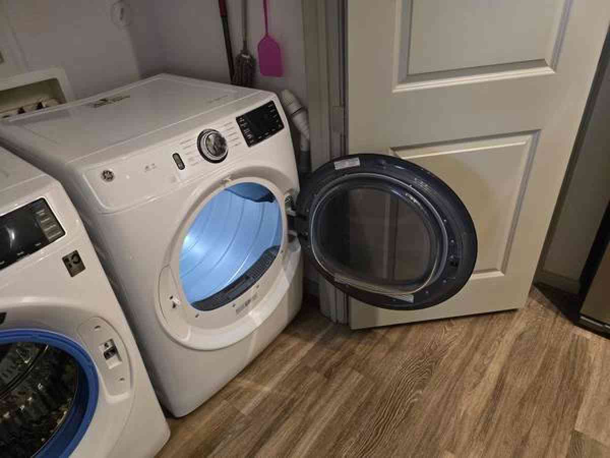 lg Washer and dryer
