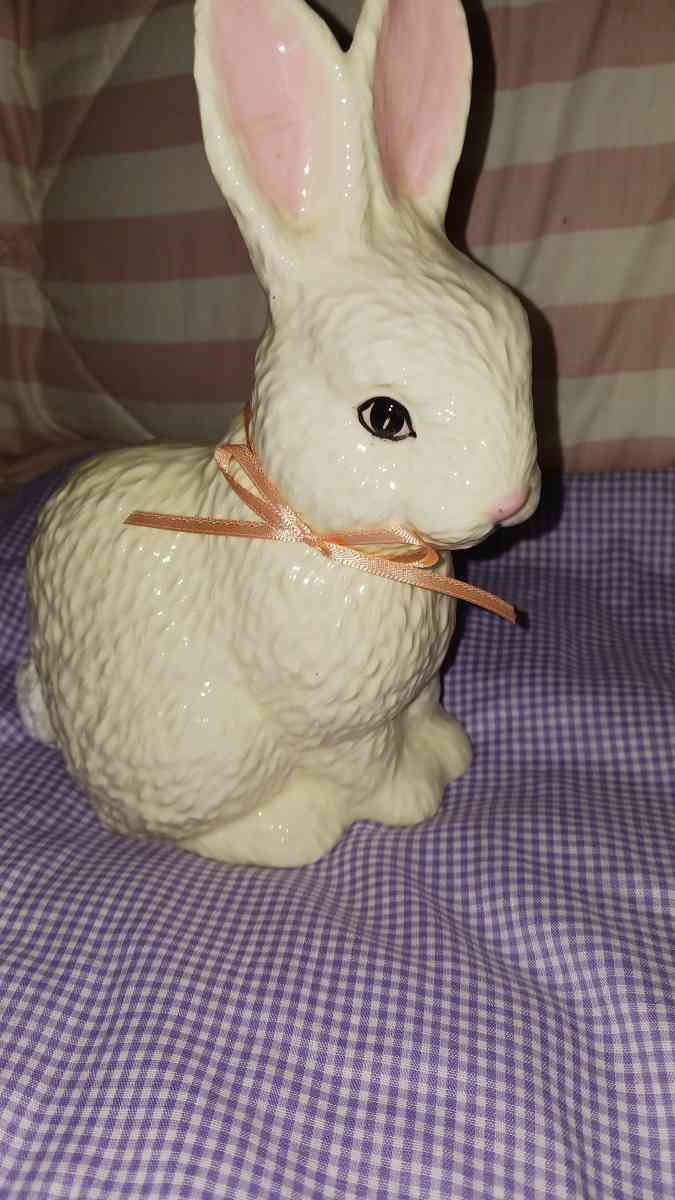 ceramic white rabbit made at va home in marshalltown iowa by