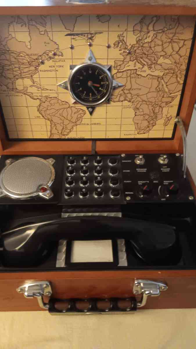 Practically brand new Spirit of St Louis Field phone