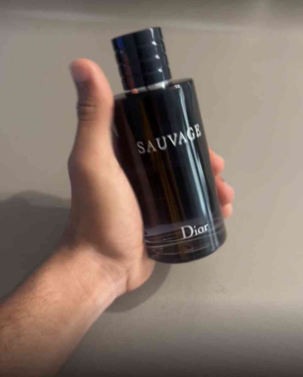 6 8 ounce Dior Sauvage