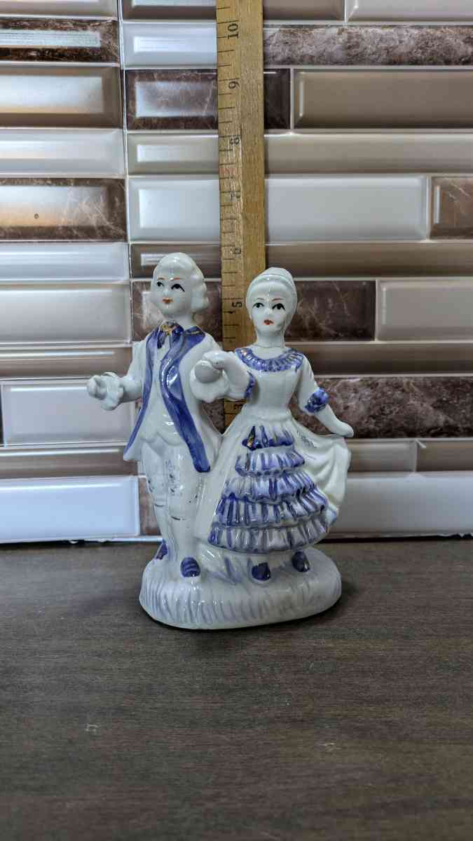 Slovak Ceramic Figurine Man And Woman In Traditional Dress W
