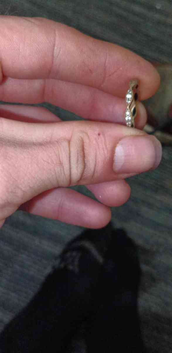 18k gold 3karat women wedding band