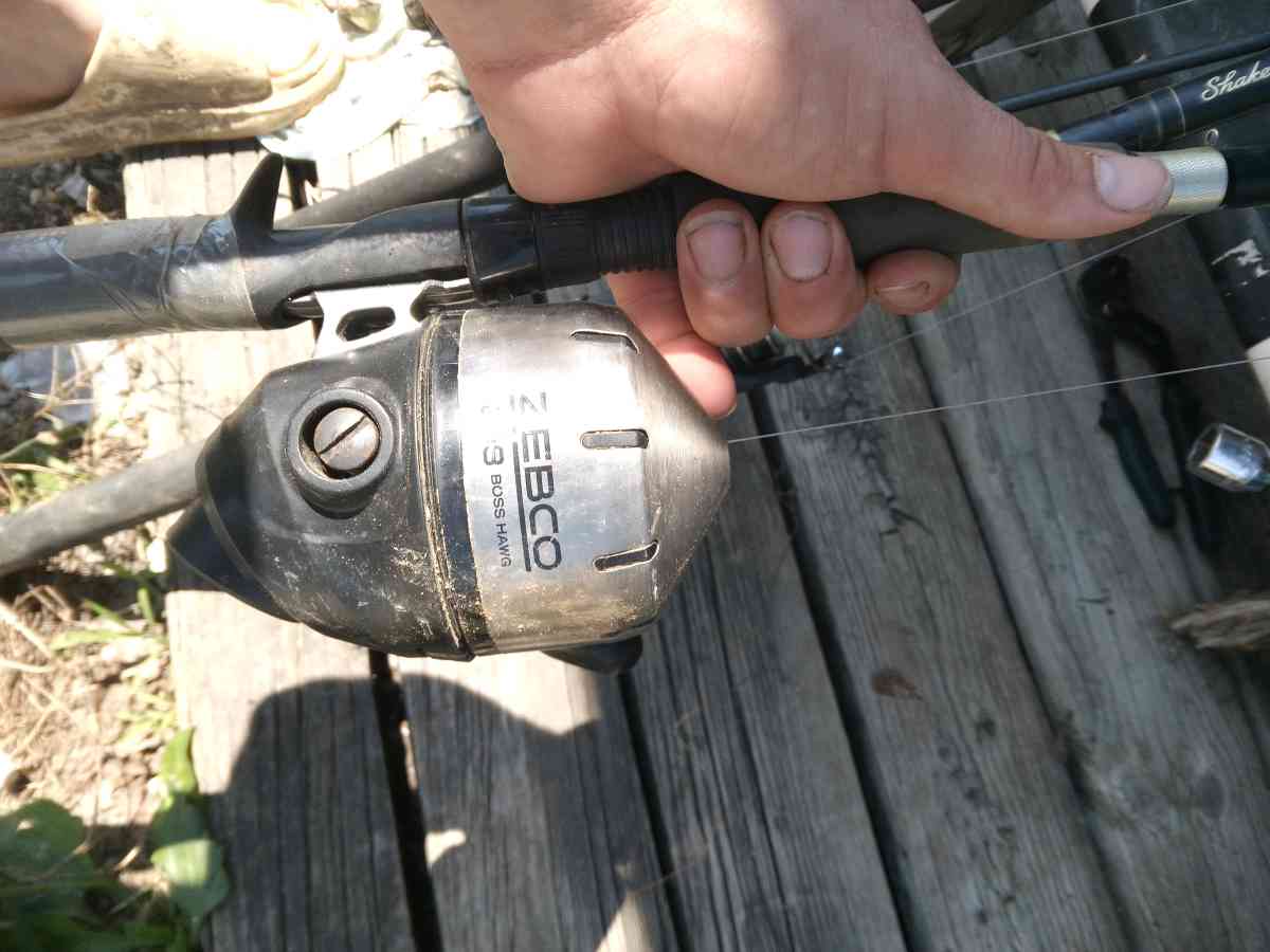 catfihing poles and reels