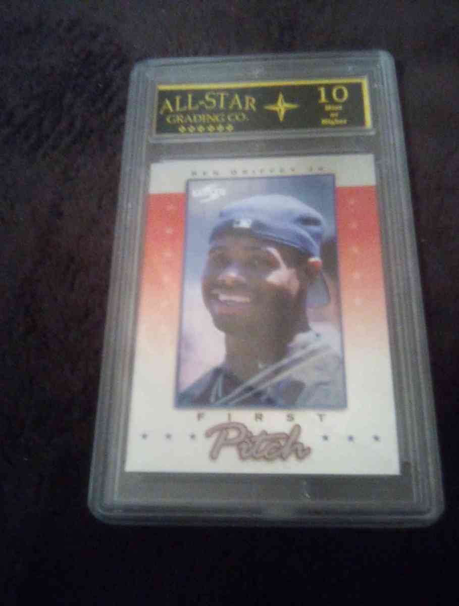 graded baseball card slabs