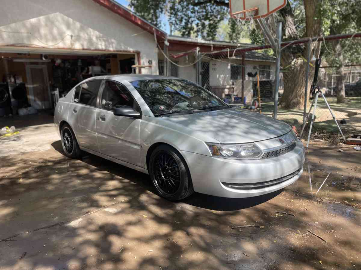 2003 Saturn Ion