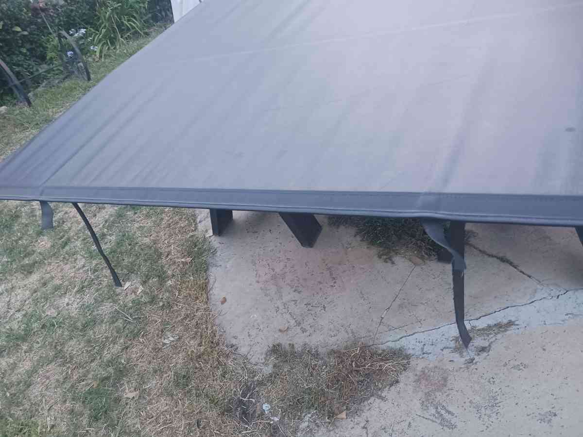 tonneau cover
