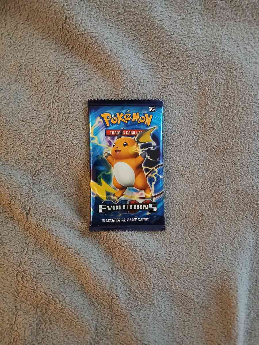 Pokmon Trading Card Game XY Evolutions Booster Pack 2022