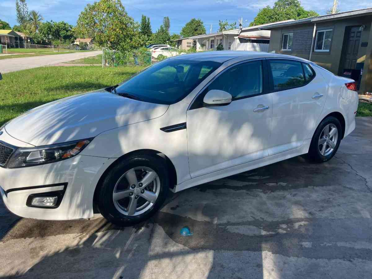 2015 KIA Optima LX