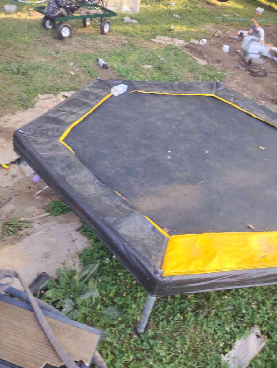 small kids trampoline