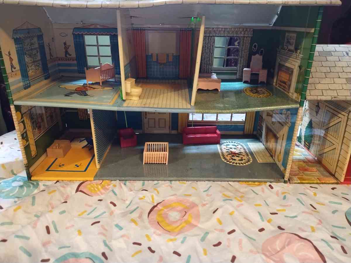 metal antique dollhouse