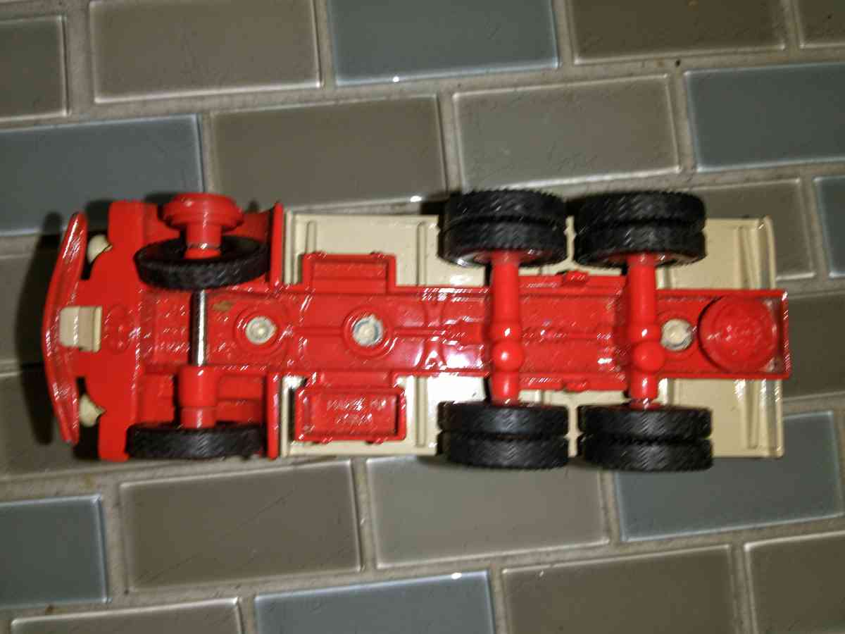 collector coke truck from 60 s all metal with plastic in the