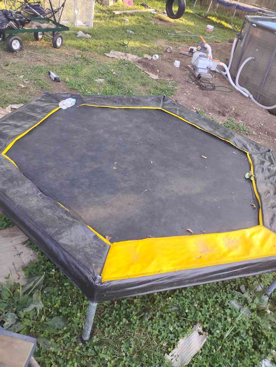small kids trampoline