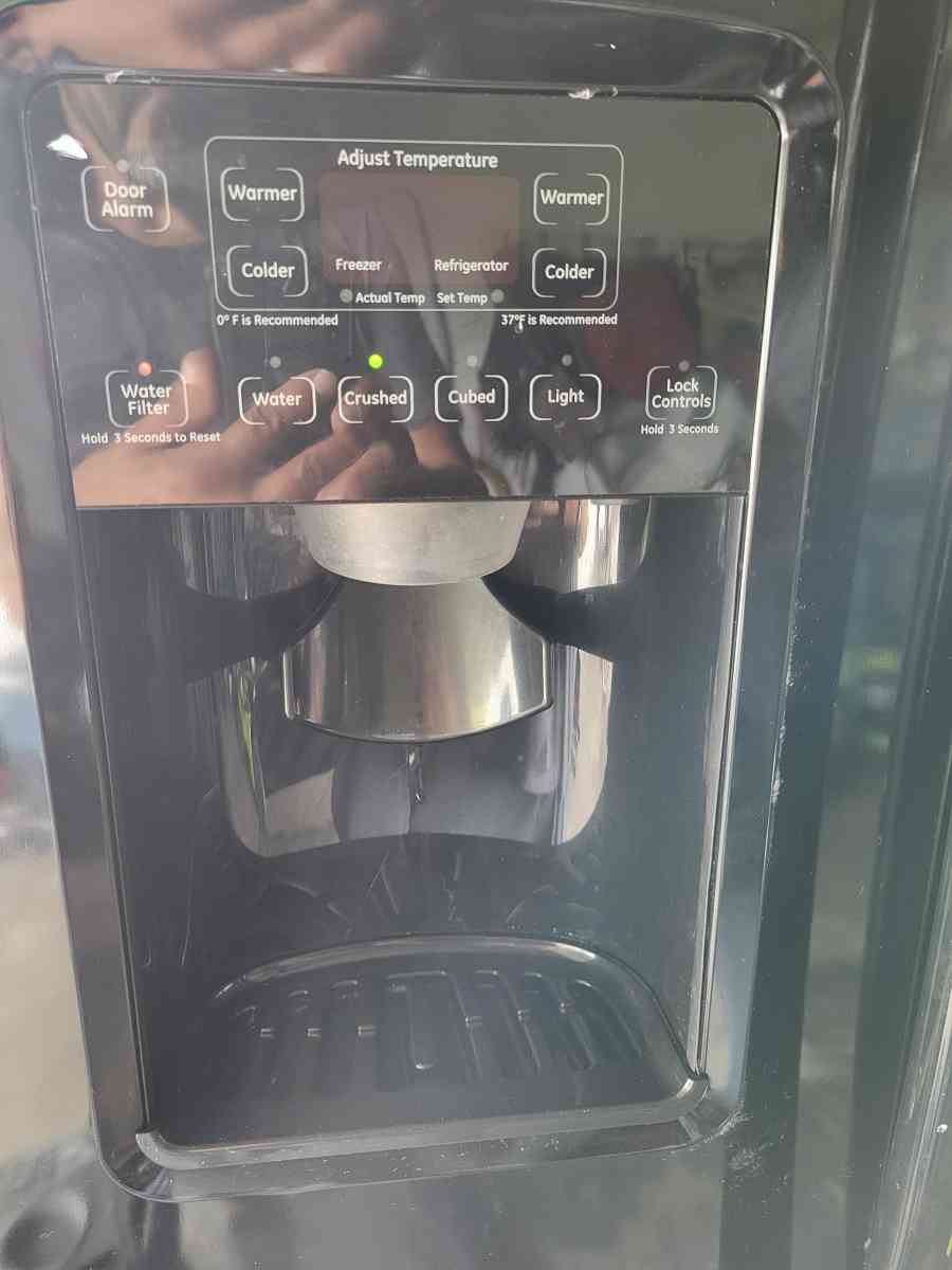 side by side  refrigerator