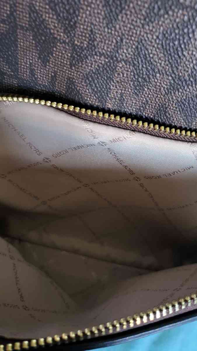 MK BACKPACK IN GREAT CONDITION 120 Im open to offers